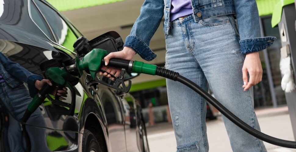 Gasolina em SC atinge maior preço em nove meses, mesmo com redução da Petrobras