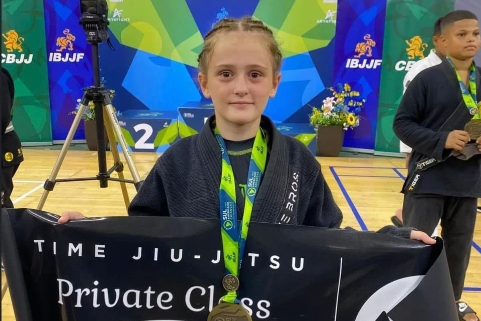 Atleta de Forquilhinha conquista bronze no Sul-Americano Kids de Jiu-Jitsu