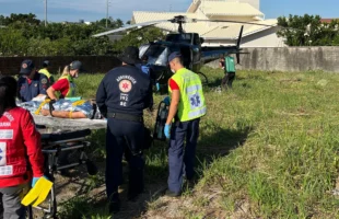 Idoso fica em estado grave após queda de oito metros em Içara