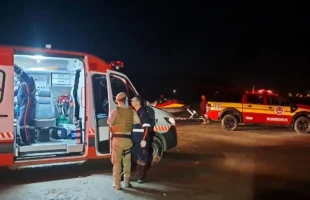 Mulher morre afogada após entrar no mar em Balneário Arroio do Silva