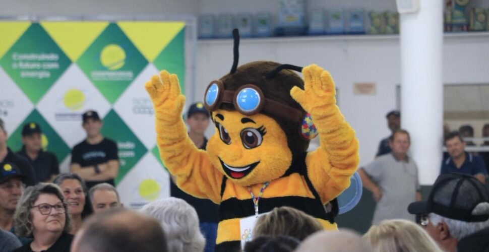 Coopercocal inaugura clínica voltada ao atendimento de crianças com tea