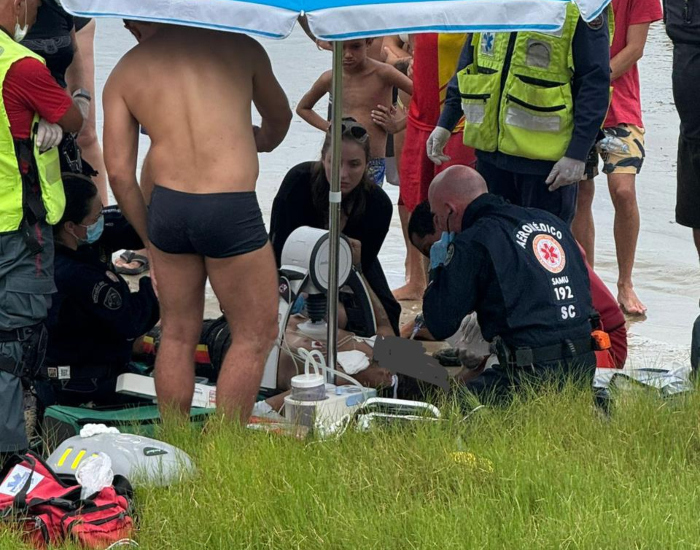 Homem sofre afogamento grave em praia de Imbituba e volta à vida após 20 minutos
