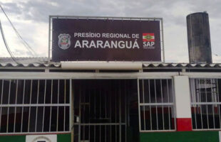 Detento é morto dentro de cela em presídio de SC