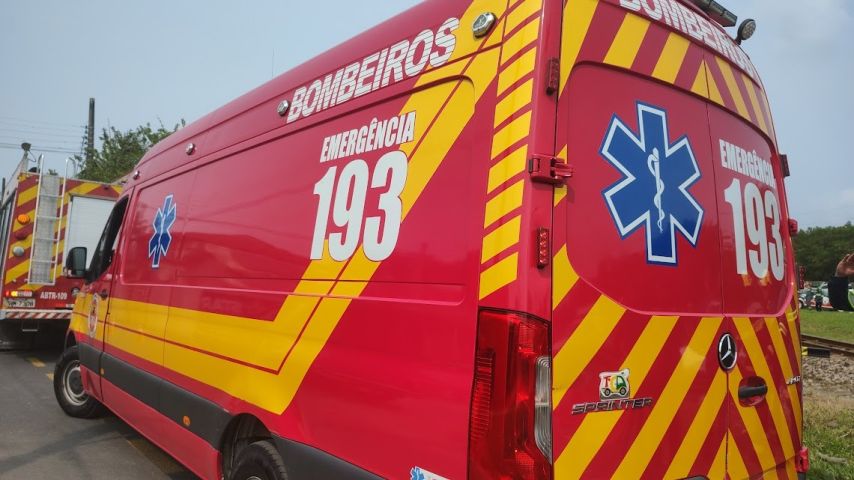 Idoso é esfaqueado no Centro de Tubarão; filho é apontado como suspeito