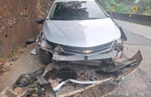 Saída de pista é registrada na Serra do Rio do Rastro, em Lauro Müller