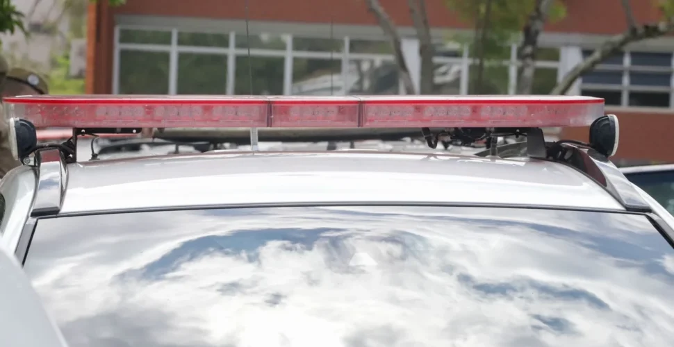 Homem com dois mandados por furto e lesão corporal é preso em Braço do Norte