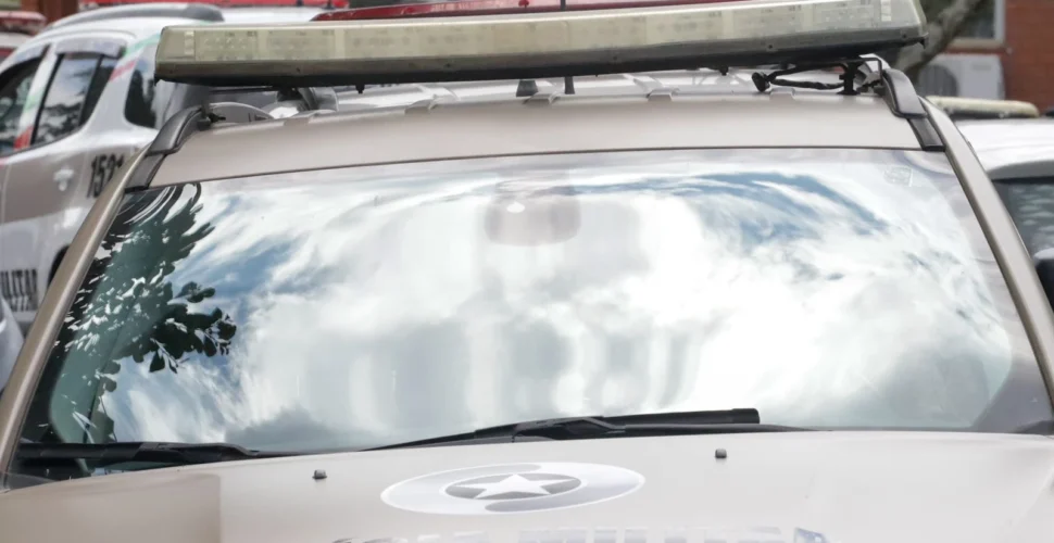 Mulher denuncia agressão e ameaça com faca; casal é levado à delegacia em Balneário Rincão