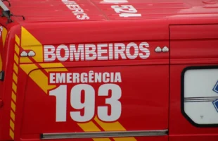 Ciclista sofre suspeita de fratura após acidente com carro em Araranguá