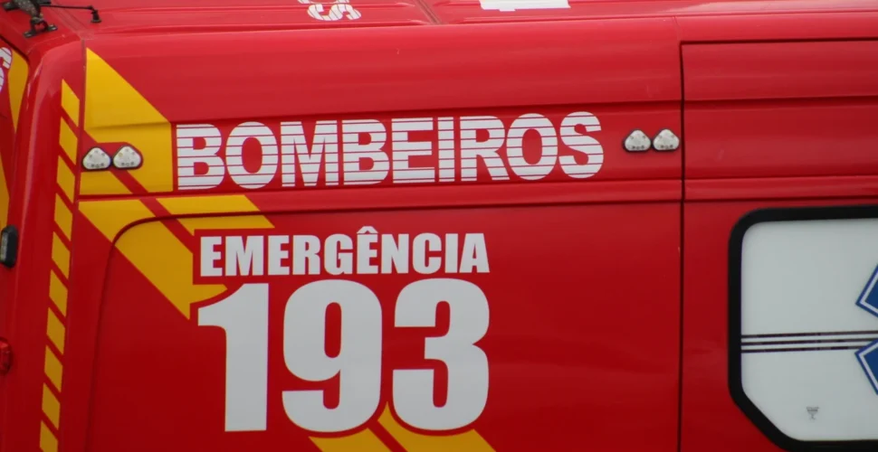 Ciclista sofre suspeita de fratura após acidente com carro em Araranguá