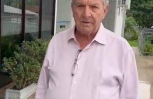 Repórter é agredido por prefeito durante cobertura no Fórum de Lauro Müller