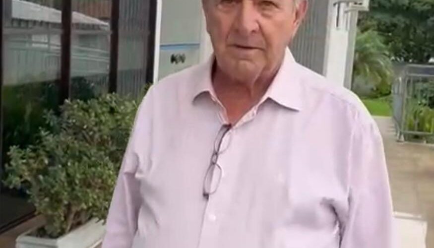 Repórter é agredido por prefeito durante cobertura no Fórum de Lauro Müller