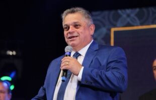 João Rodrigues deixa prefeitura de Chapecó no sábado para disputar o governo de SC