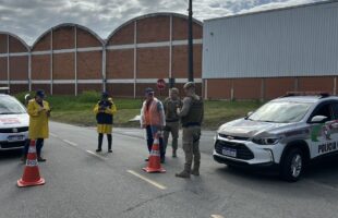 Urussanga simula enchente no bairro da Estação durante maior exercício de desastres de SC