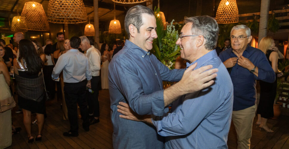 Sem Jorginho e com ‘espetadas’, aniversário de Chiodini reúne PSD e MDB em SC