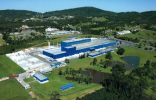 Gigante cerâmica ameaça deixar SC e migrar para interior de SP