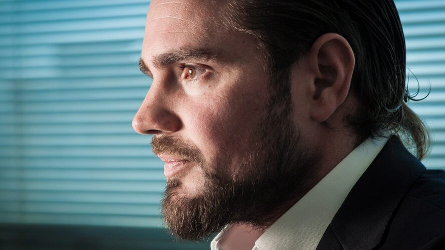 Governo e centrão se articulam para conter danos eleitorais do caso master