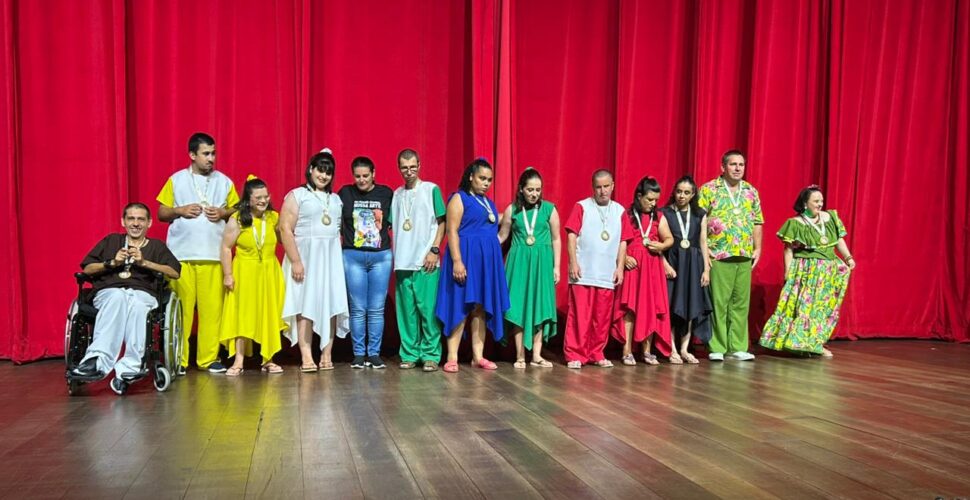 APAE de Lauro Müller participa do Festival Nossa Arte em Criciúma