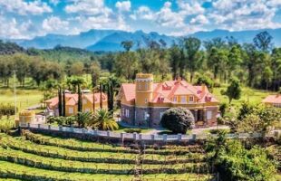 Castelo de Lauro Müller: o presente de um magnata para uma diva da ópera