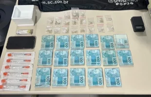 Motociclista é preso com Mounjaro e mais de R$ 17 mil em Tubarão