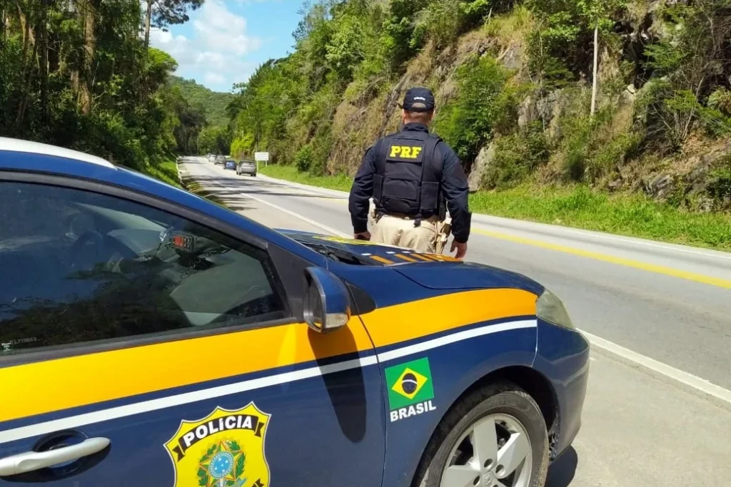 PRF inicia Operação Semana Santa 2026 com reforço na fiscalização nas rodovias