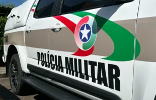 Mulher é presa por injúria racial após discussão em loja de Tubarão