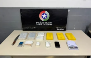PM apreende cerca de 7 kg de cocaína após fuga de suspeito em Criciúma