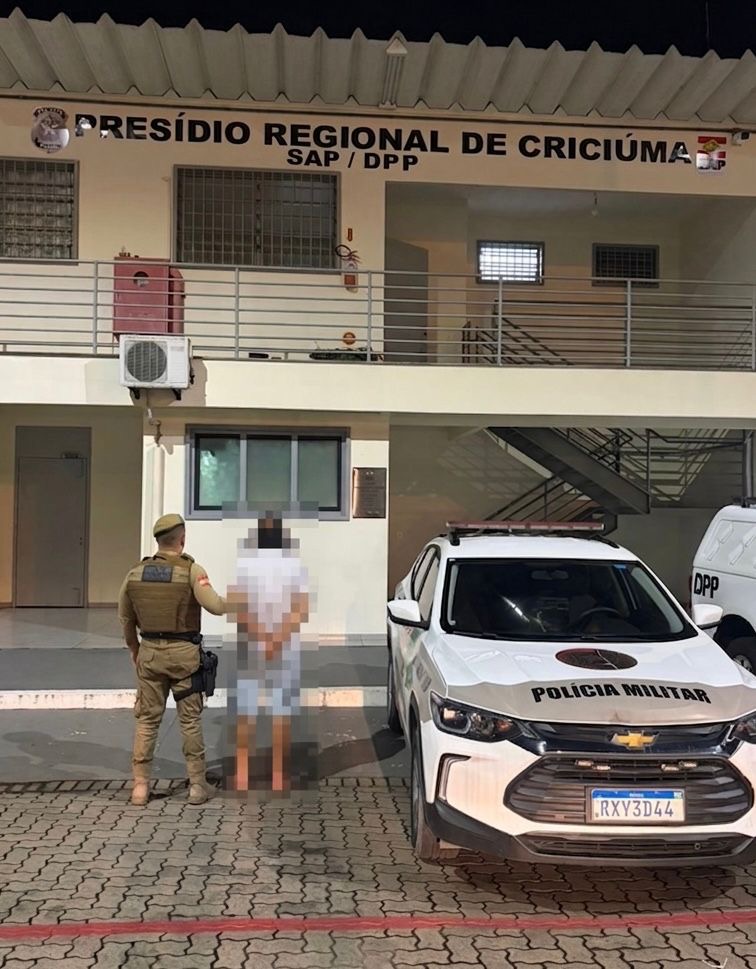Homem com mandado ativo é preso pela Polícia Militar em Lauro Müller
