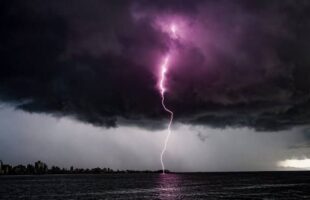 Ciclone deixa Santa Catarina em alerta máximo para alagamentos