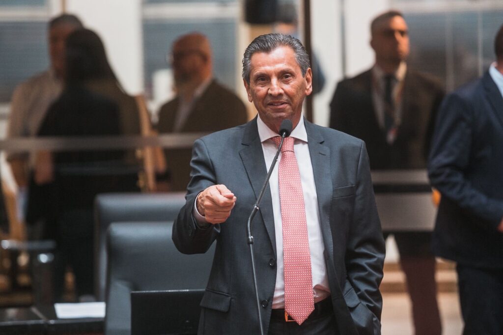 Presidente da Alesc anuncia candidatura a deputado federal e promete campanha propositiva