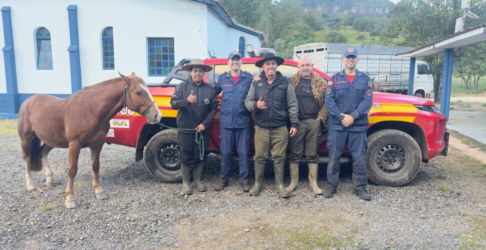 Três homens são resgatados após se perderem durante cavalgada entre Bom Jardim da Serra e Orleans