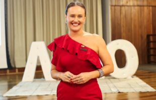 Psicóloga Vanesa Bagio assume presidência da ACIO em Orleans