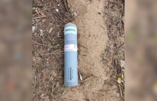 Artefato misterioso em praia escondida de Florianópolis mobiliza bombeiros