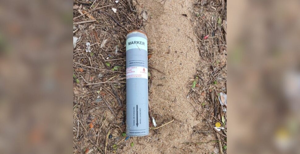 Artefato misterioso em praia escondida de Florianópolis mobiliza bombeiros