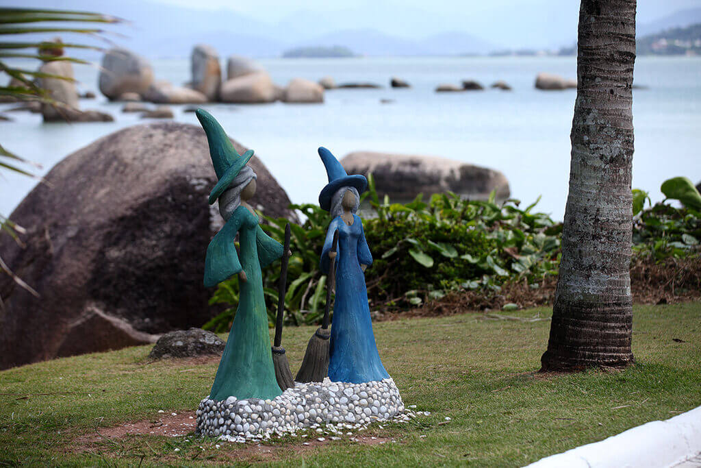 A permissão das bruxas: o rito ancestral para quem quer morar em Florianópolis