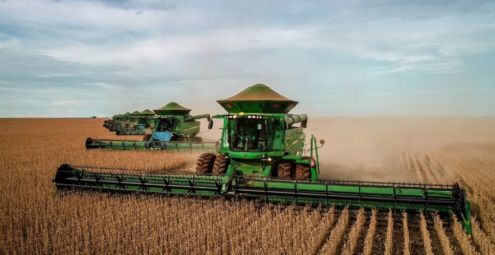 Estreito de Ormuz bloqueado: o risco silencioso para o agro brasileiro