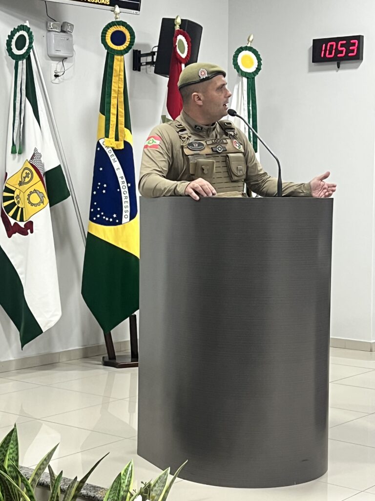 Câmara de São Ludgero presta homenagem a policial militar e aprova indicação por unanimidade
