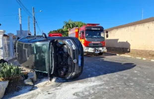 Colisão entre veículos deixa feridos em Criciúma