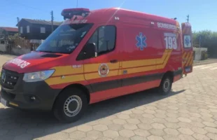 Motociclista fica ferido após acidente em Criciúma