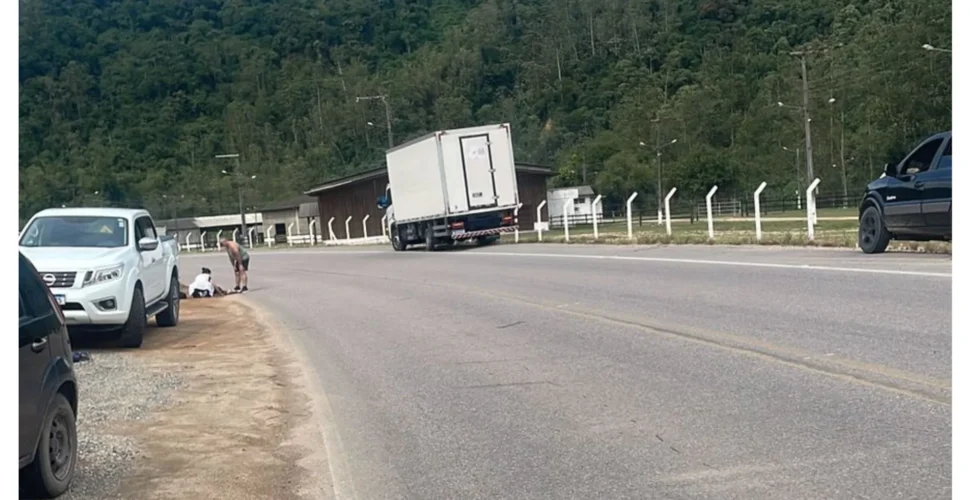 Criança fica ferida após atropelamento em Orleans