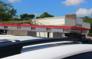 Homem é detido após descumprir medida protetiva e invadir casa da mãe em Criciúma