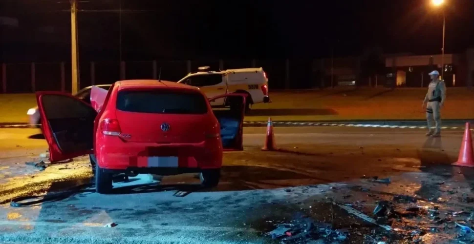 Colisão frontal deixa dois mortos e feridos em Criciúma