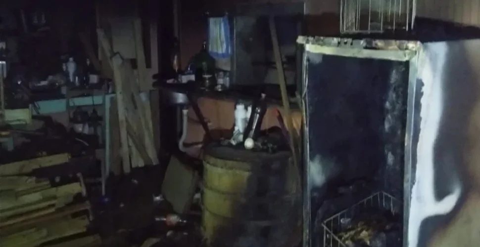 Incêndio em churrasqueira causa danos em residência de Criciúma