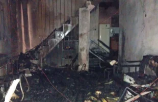 Incêndio destrói residência no bairro São Luiz em Criciúma