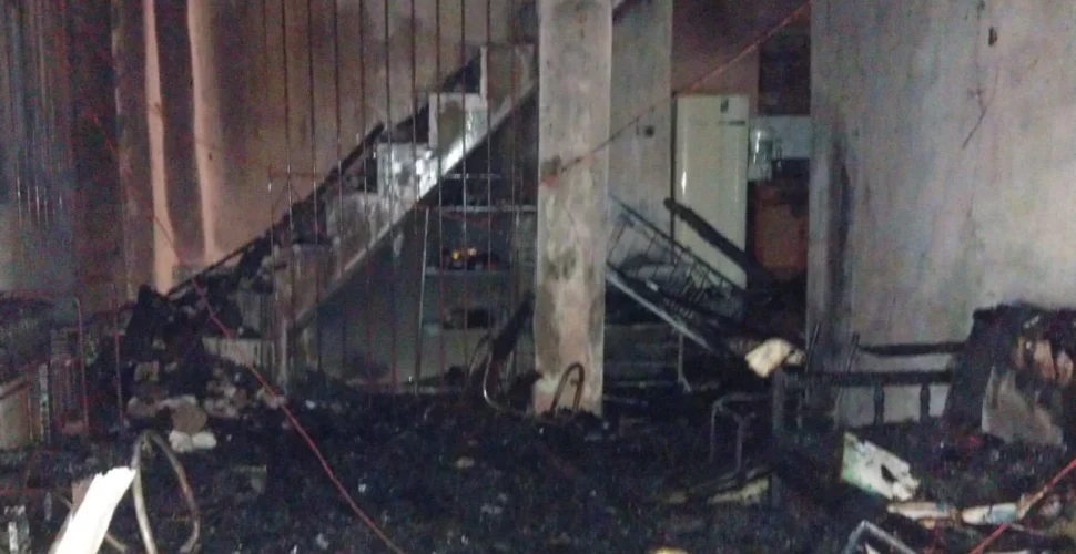 Incêndio destrói residência no bairro São Luiz em Criciúma