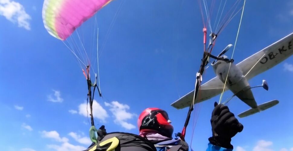 Parapente é atingido por avião nos Alpes e desfecho surpreende