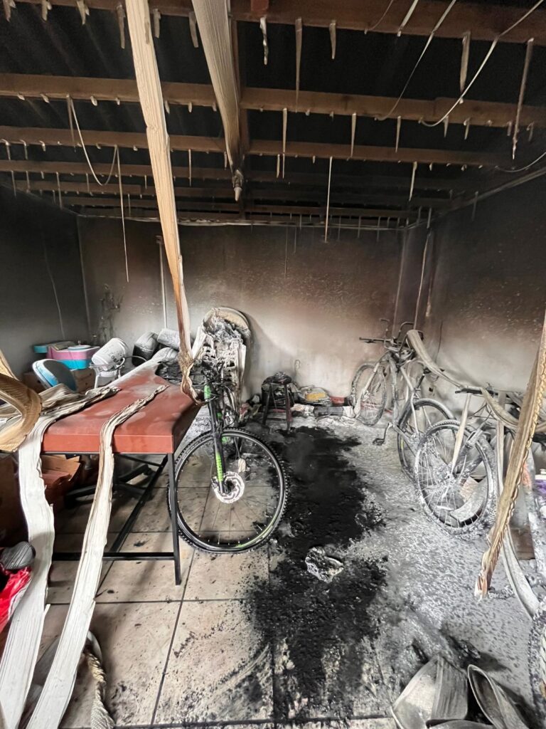 Alerta em Orleans: incêndio em scooter elétrica é controlado a tempo