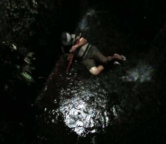 Idoso de 68 anos é resgatado de bueiro com suspeita de fratura e hipotermia em Criciúma