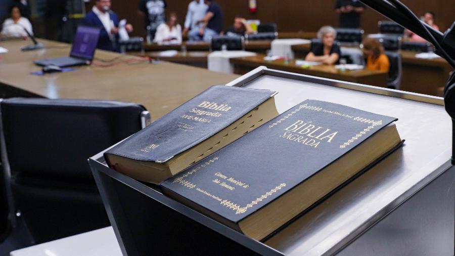 Poder judiciário proíbe ‘momento bíblico’ obrigatório em câmara de vereadores de SC