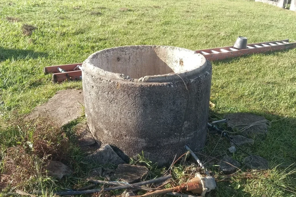 Trabalhador é resgatado após cair em poço em Içara