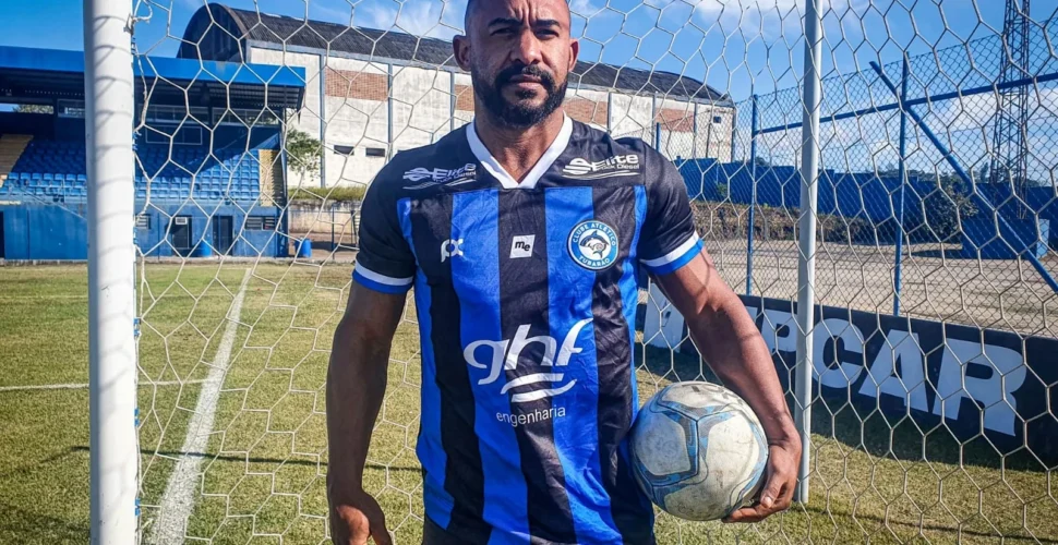 Ex-jogador conhecido como Brasão está entre as vítimas de duplo homicídio em Tubarão